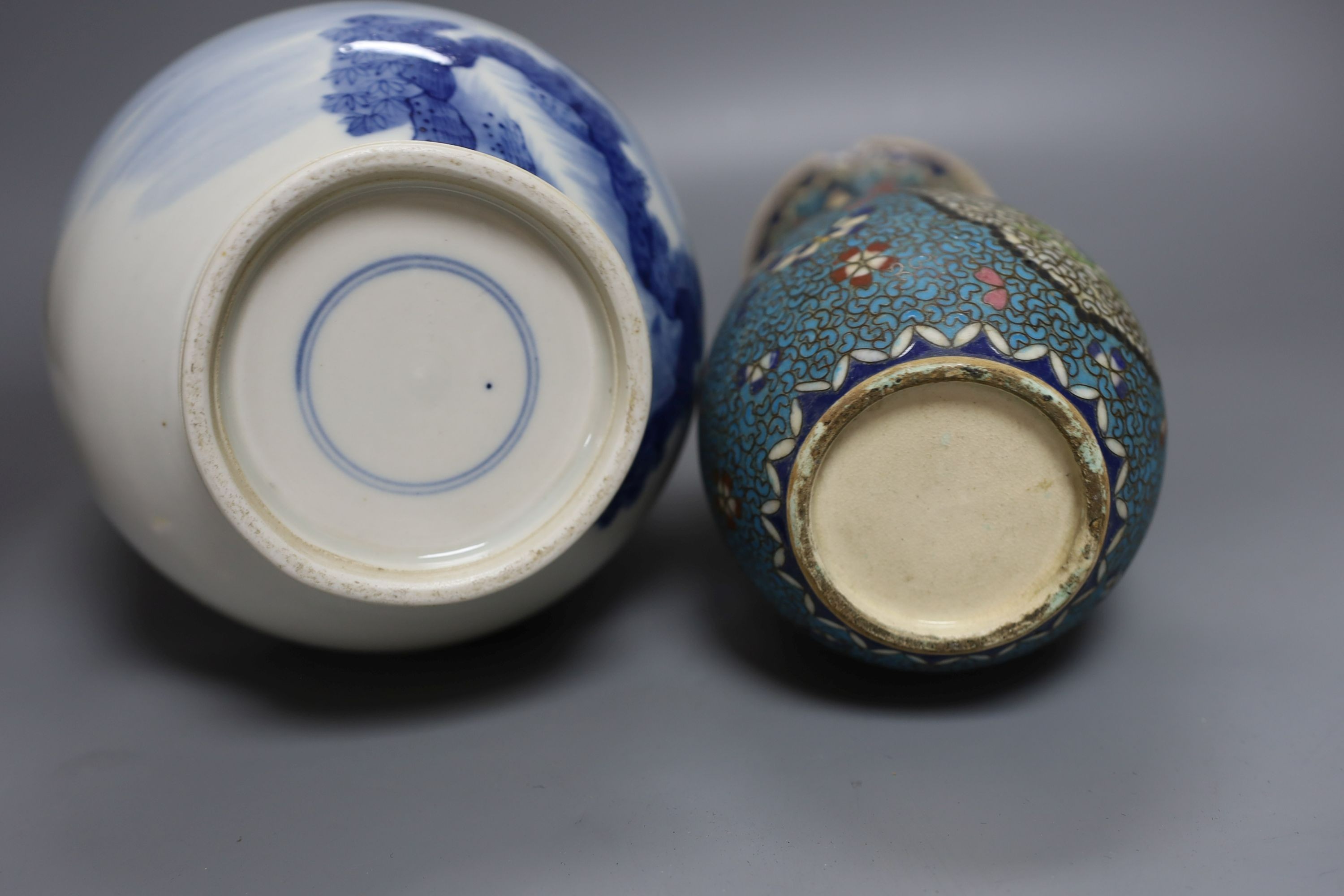 A Chinese blue and white pear-shaped vase and a Japanese ceramic cloisonné vase, tallest 29cm